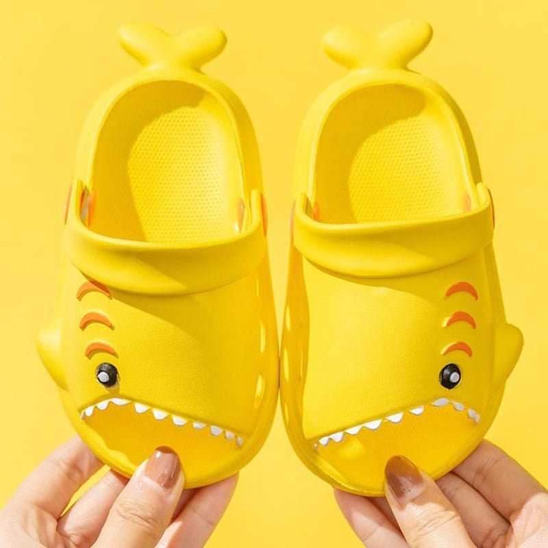 Chinelo Infantil Little Shark - Mãe Compra De Mãe