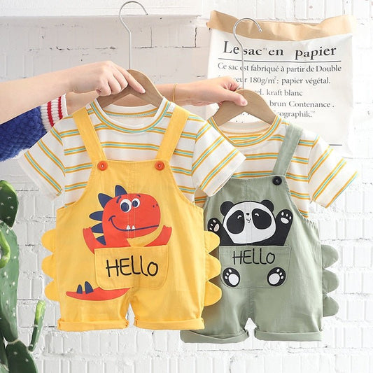 Conjunto (2pcs) Infantil (6M-5anos) Hello! | Jardineira Ilustrada + Camiseta Listrada - Mãe Compra De Mãe