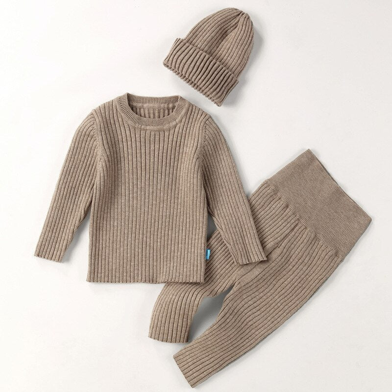 Conjunto 3 Peças (Calça + Suéter + Gorro) em Tricot - Tam 3 meses até 3 anos - #Outono #Inverno - Mãe Compra De Mãe