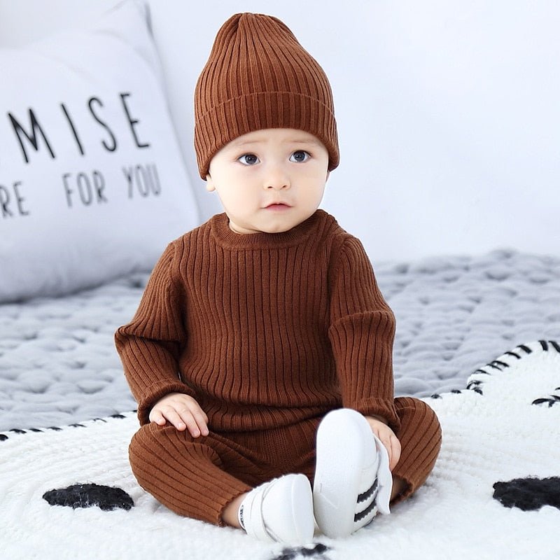 Conjunto 3 Peças (Calça + Suéter + Gorro) em Tricot - Tam 3 meses até 3 anos - #Outono #Inverno - Mãe Compra De Mãe