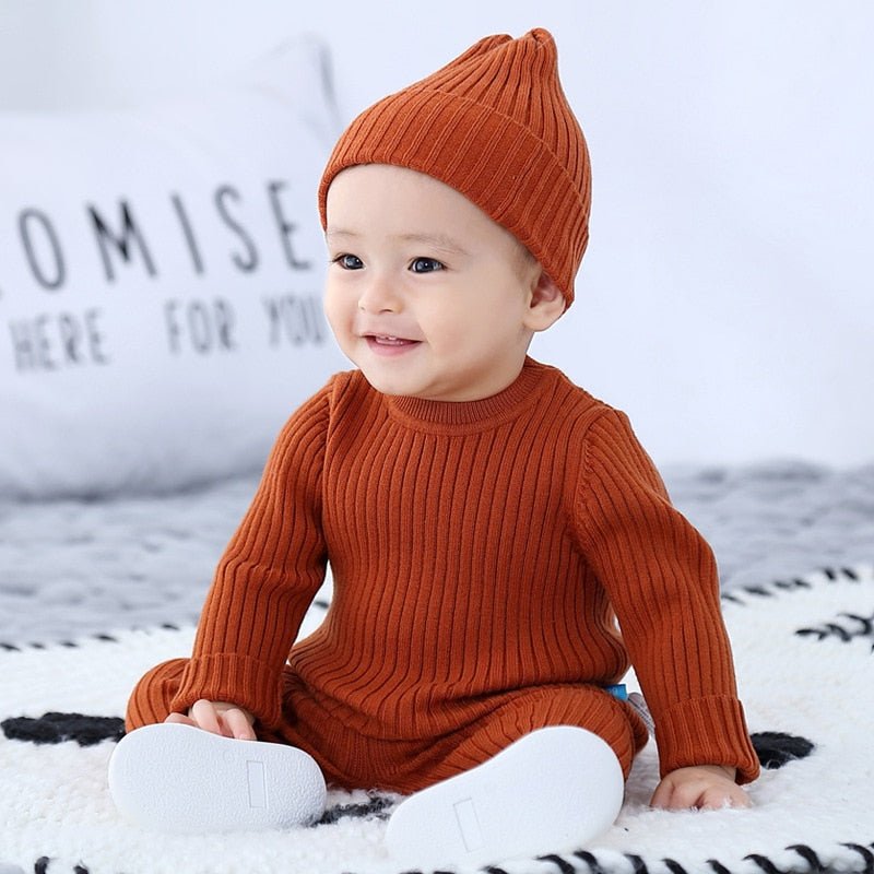 Conjunto 3 Peças (Calça + Suéter + Gorro) em Tricot - Tam 3 meses até 3 anos - #Outono #Inverno - Mãe Compra De Mãe