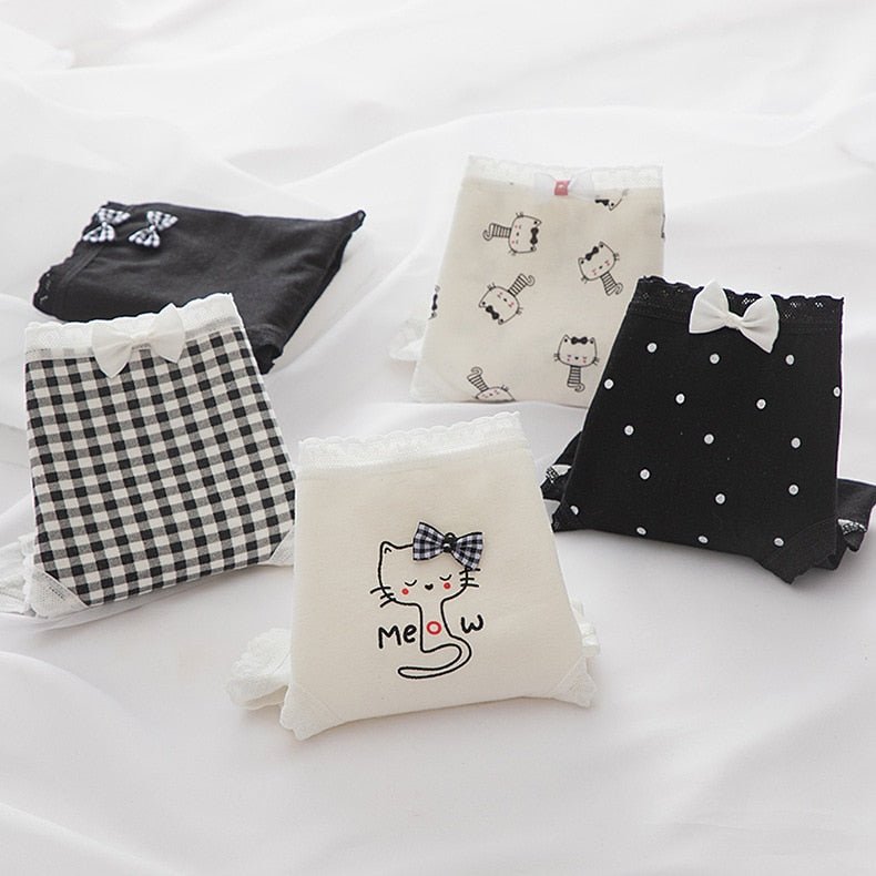 Kit 5 Calcinhas Várias Estampas - Mãe Compra De Mãe