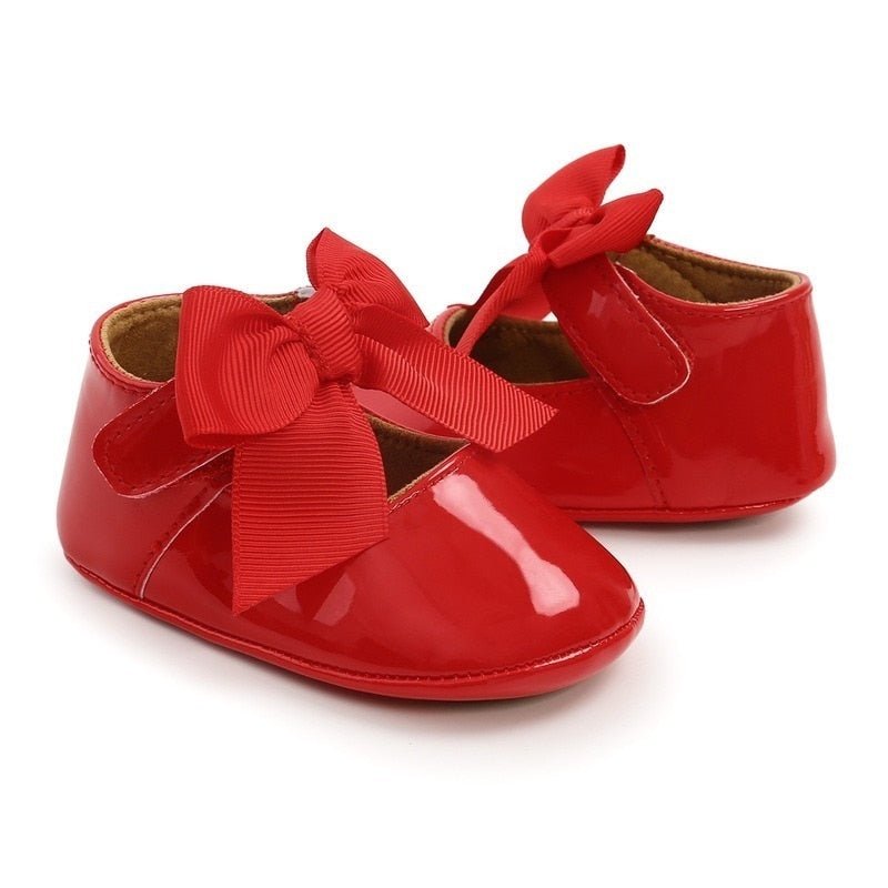 Sapatinhos de Bebê Verniz #Meninas Antiderrapante | Tam: 0-18 meses - Mãe Compra De Mãe